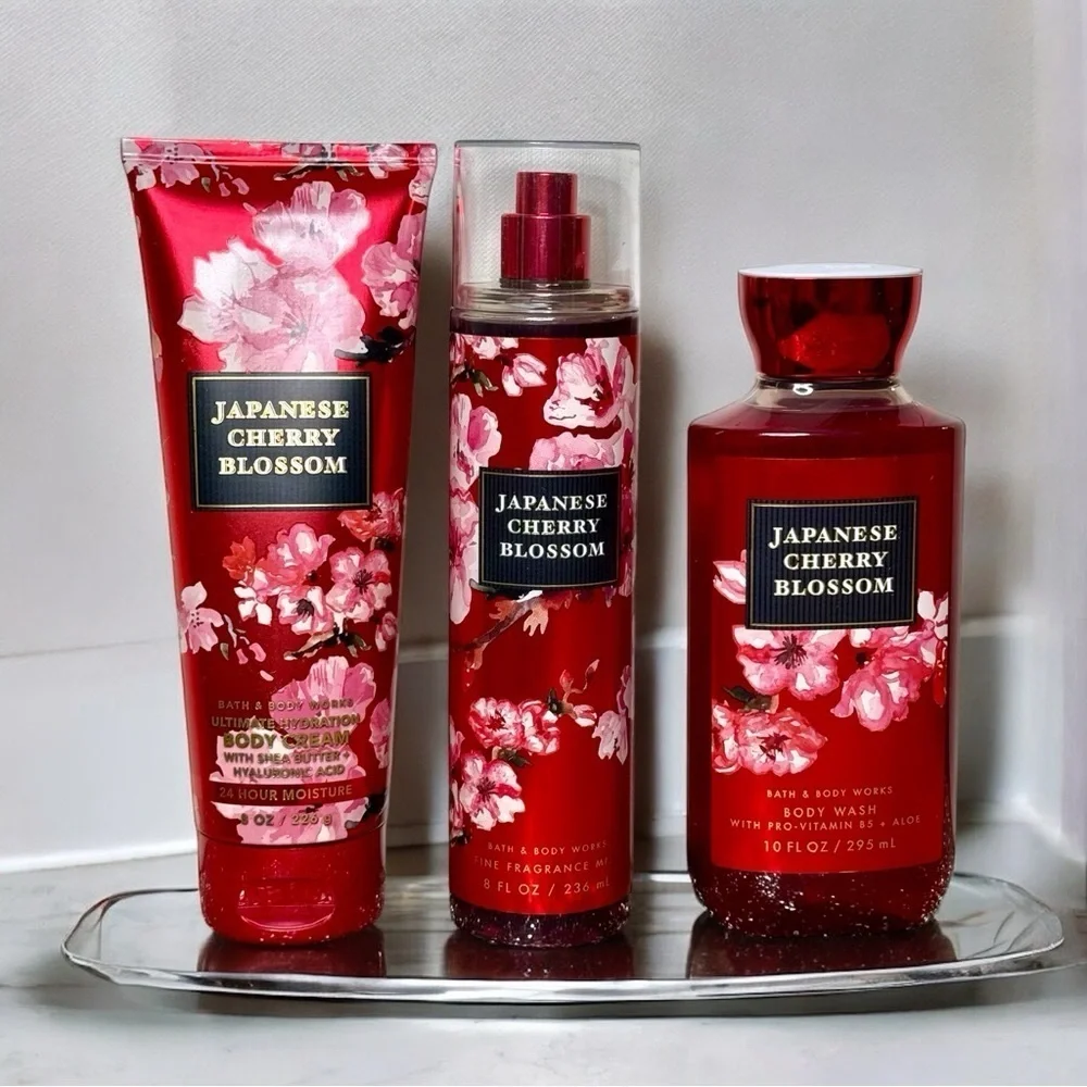 Bath and Body Works Japanese Cherry Blossom Body Care Gift Set NWT